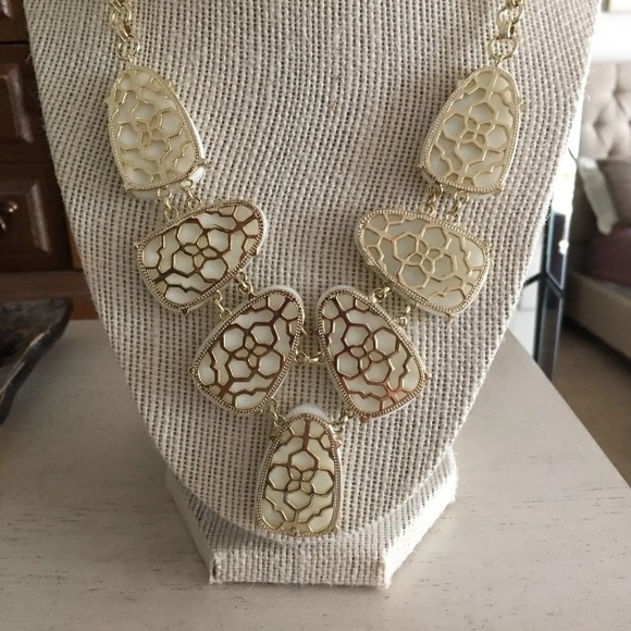 Kendra Scott iridescent Harlie - Picture 2 of 5